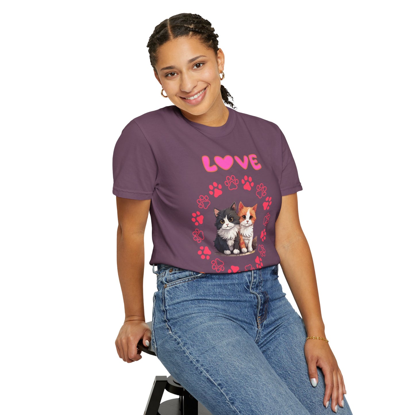 Love Kittens T-Shirt — "Beautiful & Sweet" Cat Paw Graphic Tee